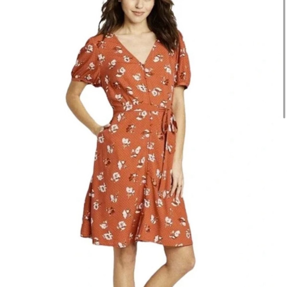 NWT Universal Thread Orange Floral mini Dress size medium
